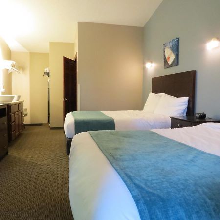 Edgewater Hotel And Suites Put-in-Bay Buitenkant foto